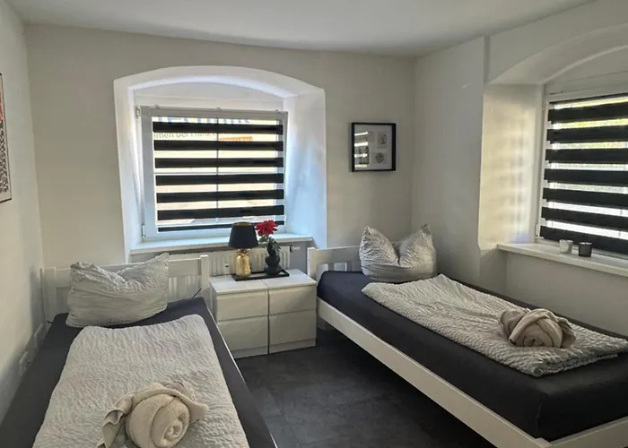 Sleep & 게스트하우스